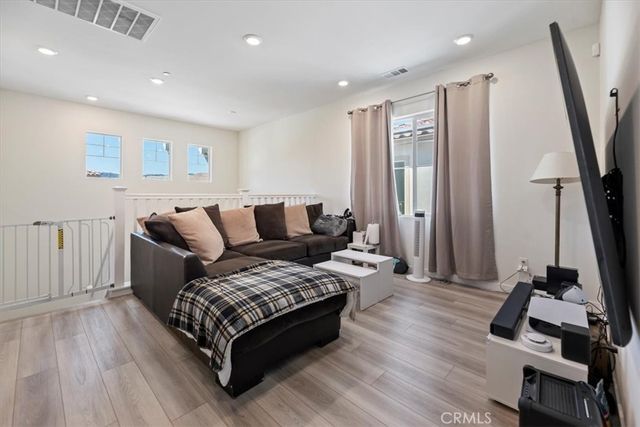 20911 Jennings Way, Newhall, CA 91321