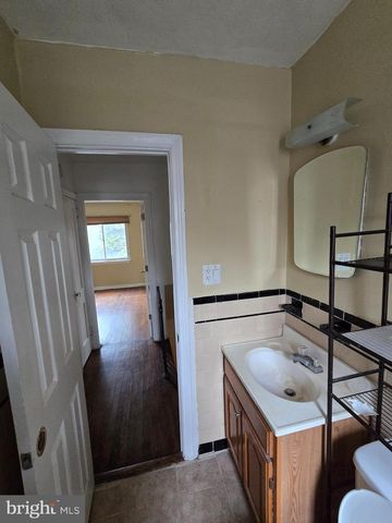 201 34TH ST NE, Washington, DC 20019