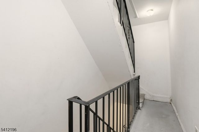 51 N 14Th St, East Orange City, NJ 07017