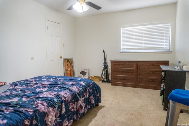 2806 Redriver, San Antonio, TX 78259