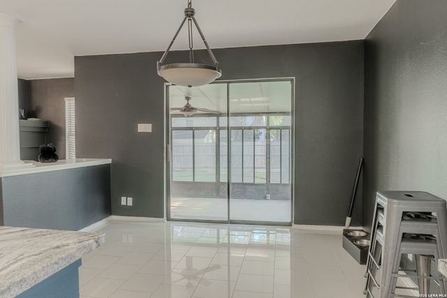 2806 Redriver, San Antonio, TX 78259