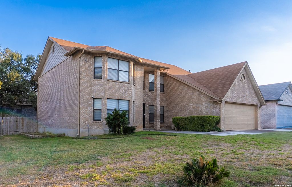 2806 Redriver, San Antonio, TX 78259