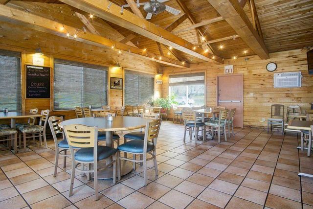 5164 Monroe Road, Pentwater, MI 49449