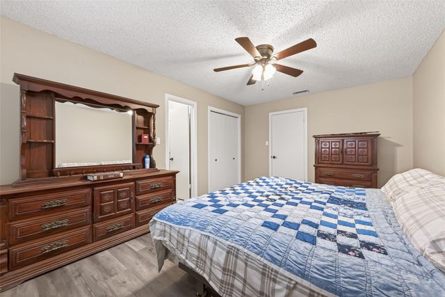 9525 Gene Street, Needville, TX 77461