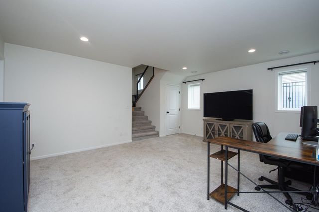 4871 Hampton Circle S, Moorhead, MN 56560