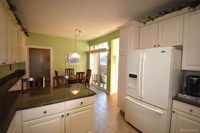 49257 Brodie Court, Macomb Township, MI 48042