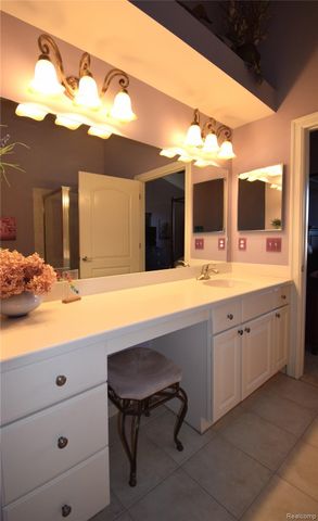 49257 Brodie Court, Macomb Township, MI 48042