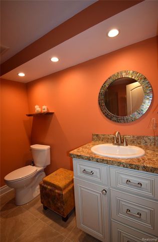 49257 Brodie Court, Macomb Township, MI 48042