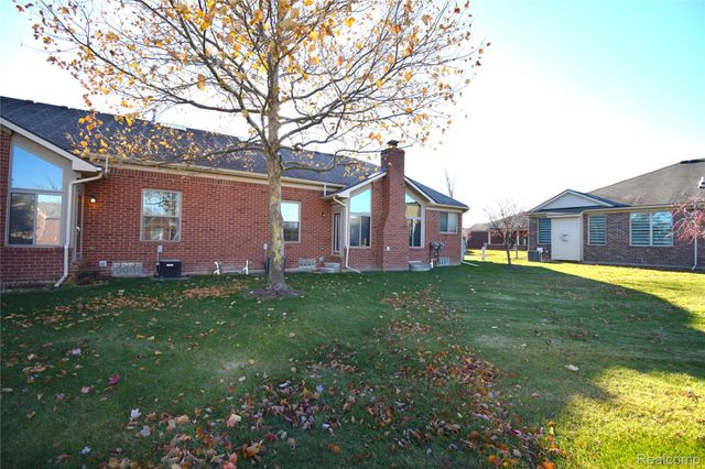 49257 Brodie Court, Macomb Township, MI 48042