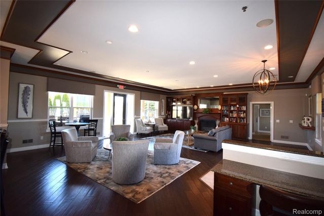 49257 Brodie Court, Macomb Township, MI 48042