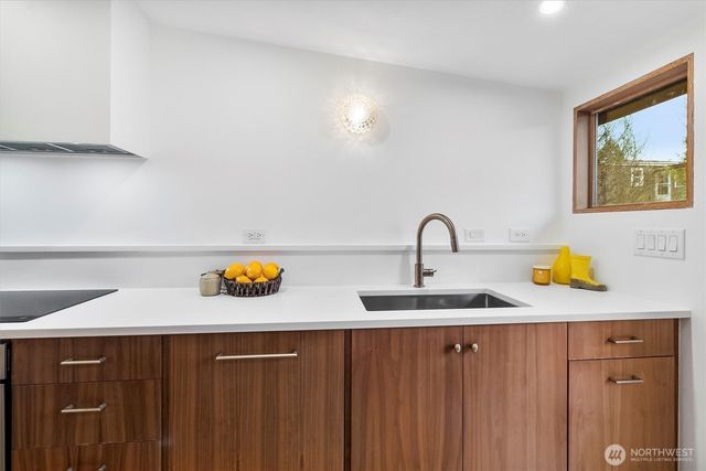 3216 Bennett Drive, Bellingham, WA 98225