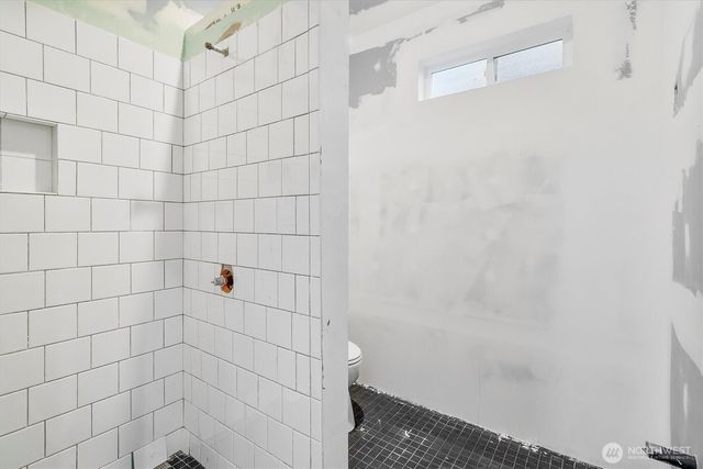 3216 Bennett Drive, Bellingham, WA 98225