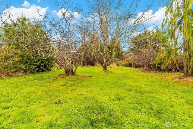 3216 Bennett Drive, Bellingham, WA 98225