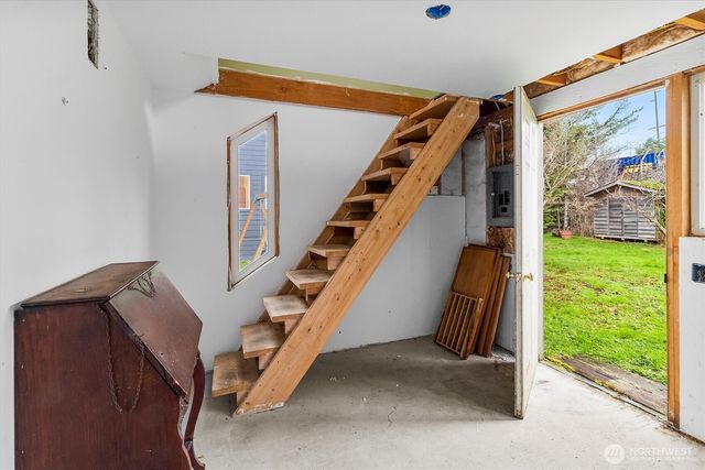 3216 Bennett Drive, Bellingham, WA 98225