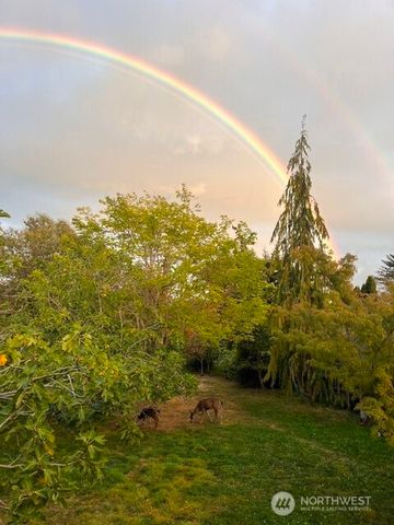 3216 Bennett Drive, Bellingham, WA 98225