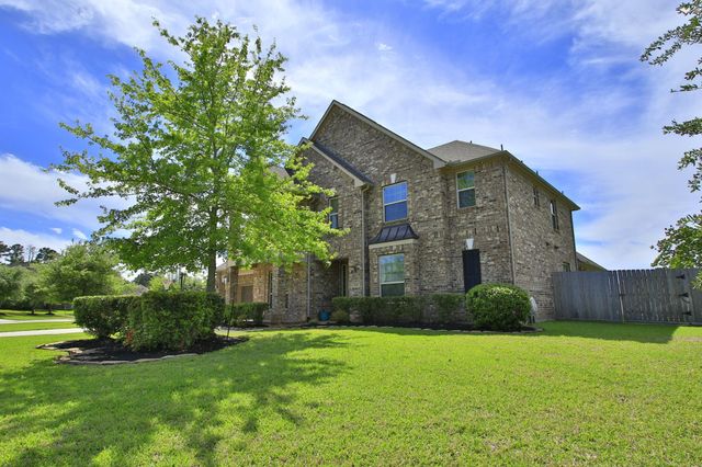 2146 Graystone Hills Drive, Conroe, TX 77304