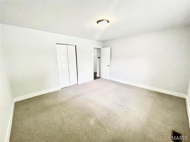52 Innsbruck Lane, Shiloh, IL 62221