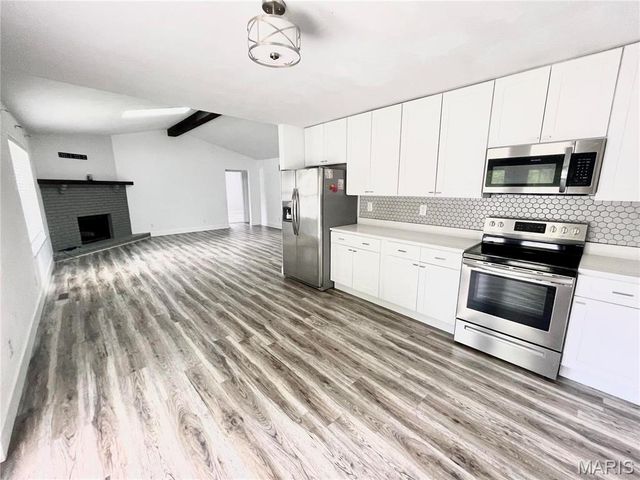 52 Innsbruck Lane, Shiloh, IL 62221