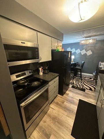 931 W Arquilla Drive 316, Glenwood, IL 60425