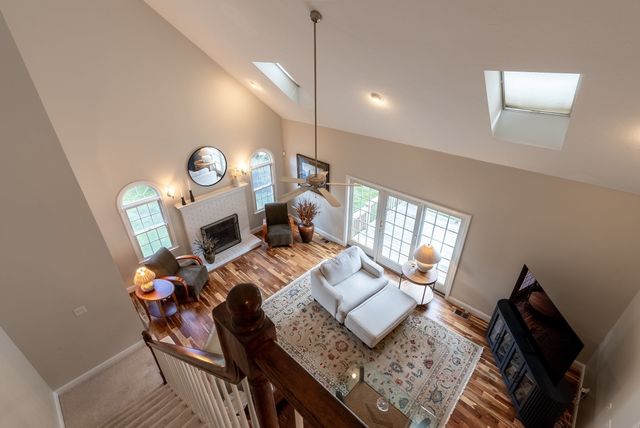 16 Ridgeview Lane, Mansfield, MA 02048