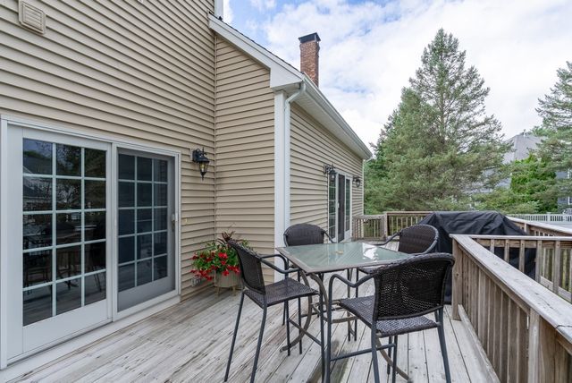 16 Ridgeview Lane, Mansfield, MA 02048