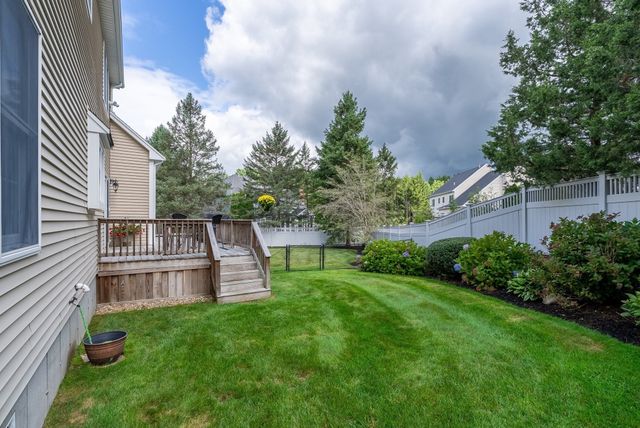16 Ridgeview Lane, Mansfield, MA 02048