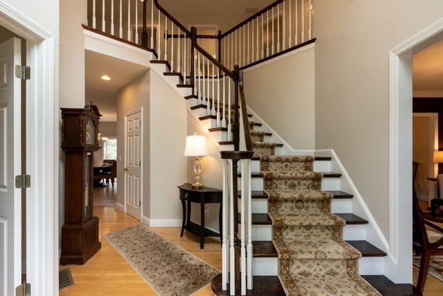 16 Ridgeview Lane, Mansfield, MA 02048