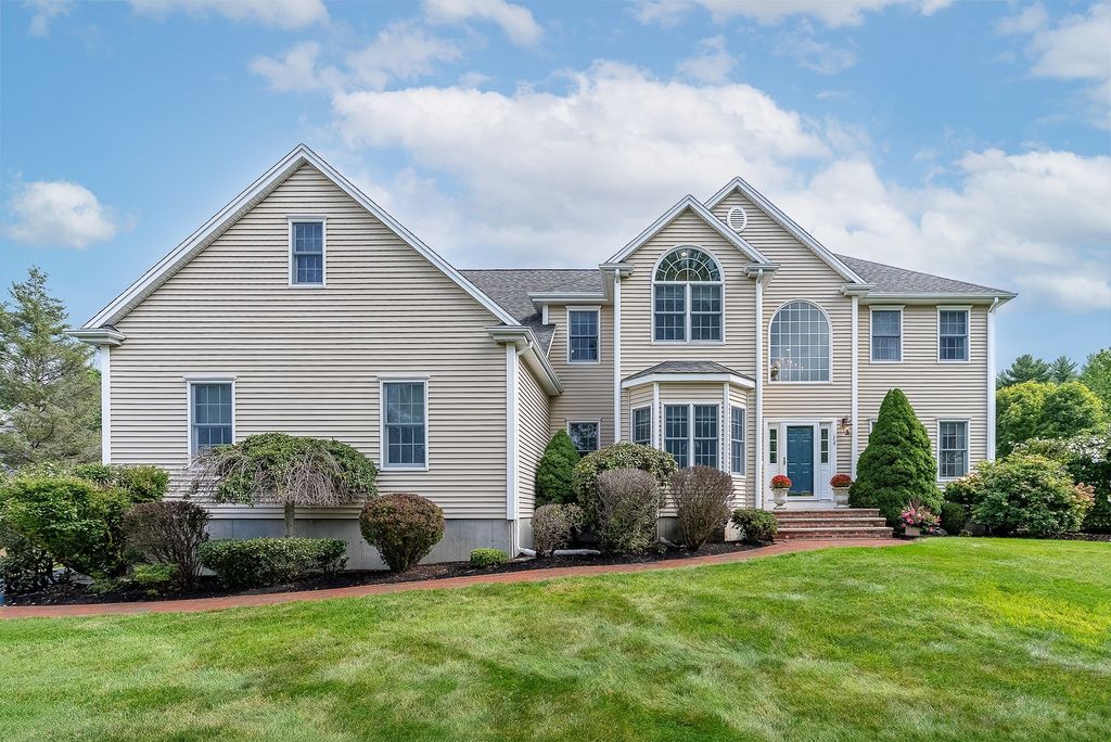 16 Ridgeview Lane, Mansfield, MA 02048