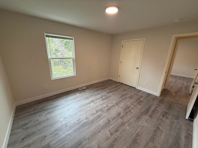 1709 HANOVER BLVD, Columbia, MO 65202