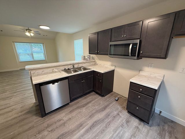 1709 HANOVER BLVD, Columbia, MO 65202