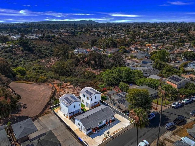 2868 70 Preece St, San Diego, CA 92111