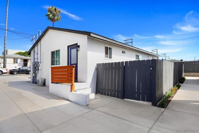 2868 70 Preece St, San Diego, CA 92111