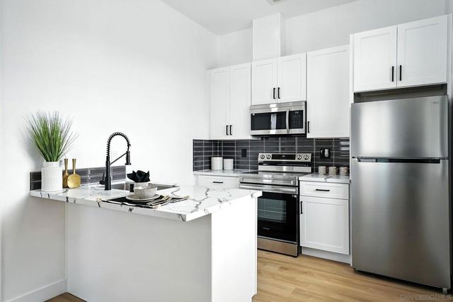 2868 70 Preece St, San Diego, CA 92111