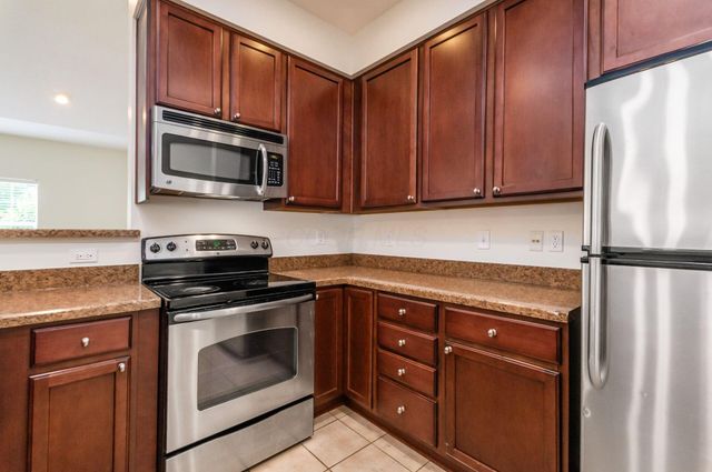 322 Cover Place, Columbus, OH 43235