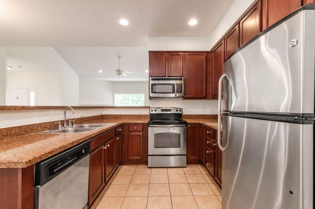 322 Cover Place, Columbus, OH 43235