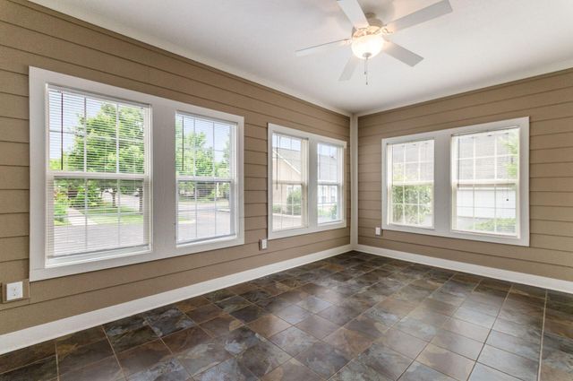 322 Cover Place, Columbus, OH 43235