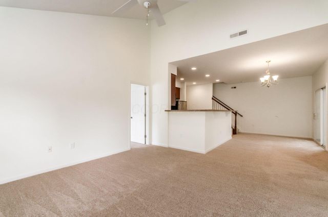 322 Cover Place, Columbus, OH 43235