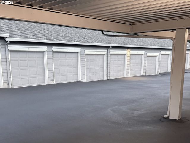 6298 Sw GRAND OAKS Dr I302, Corvallis, OR 97333