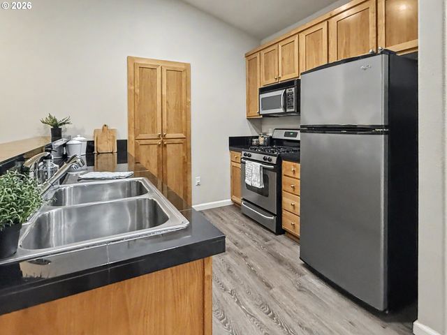 6298 Sw GRAND OAKS Dr I302, Corvallis, OR 97333