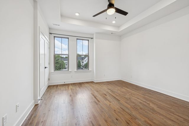 100 Thompson Ln Unit 9, Nashville, TN 37211