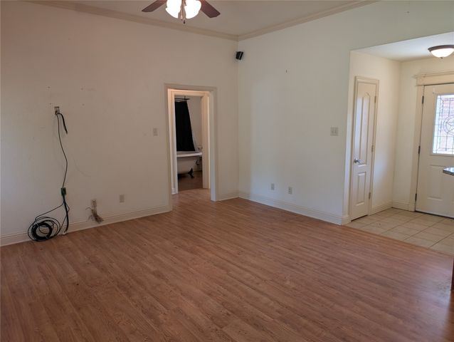 525 Peach Tree Road, Mabank, TX 75156