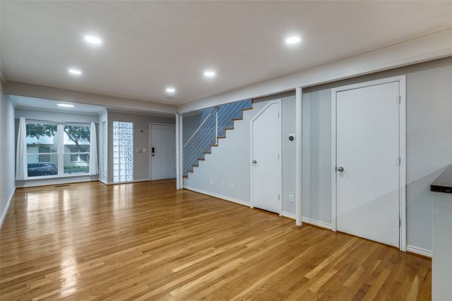 4122 Travis Street 13, Dallas, TX 75204