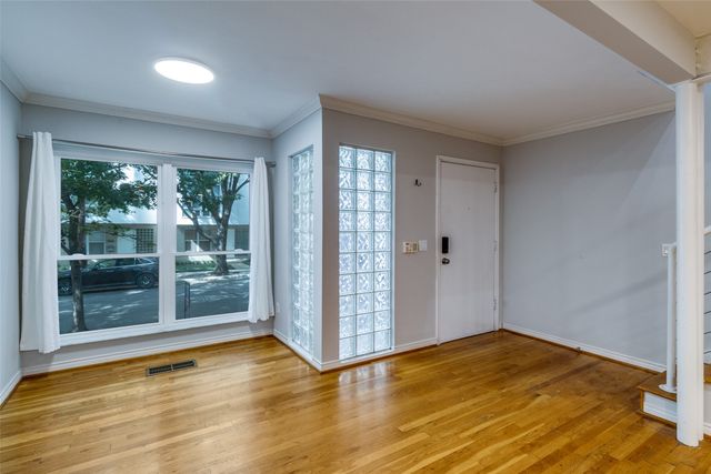 4122 Travis Street 13, Dallas, TX 75204