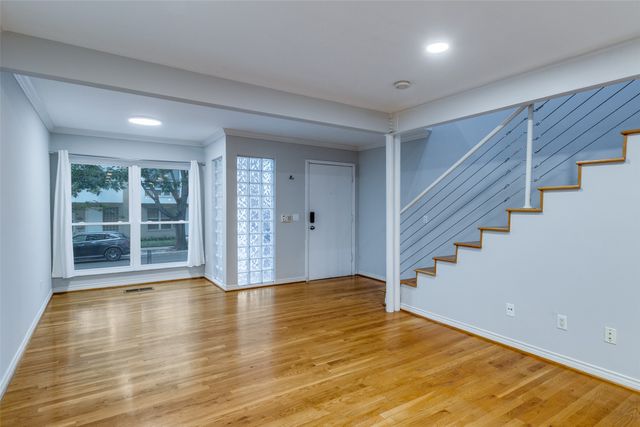 4122 Travis Street 13, Dallas, TX 75204