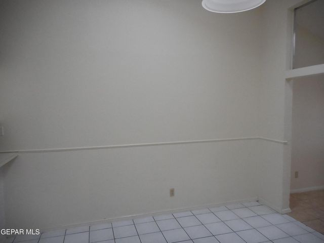 11392 Lake Erie Drive, El Paso, TX 79936