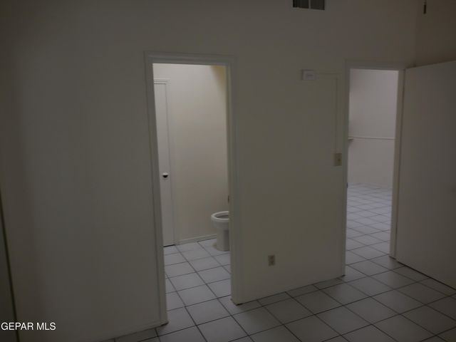 11392 Lake Erie Drive, El Paso, TX 79936