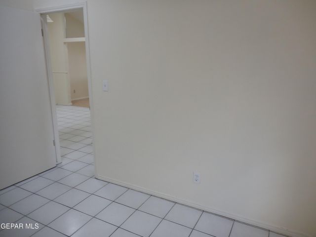 11392 Lake Erie Drive, El Paso, TX 79936