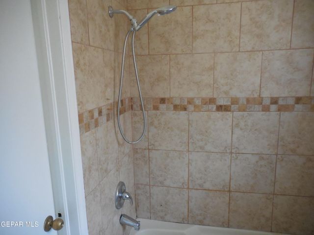 11392 Lake Erie Drive, El Paso, TX 79936