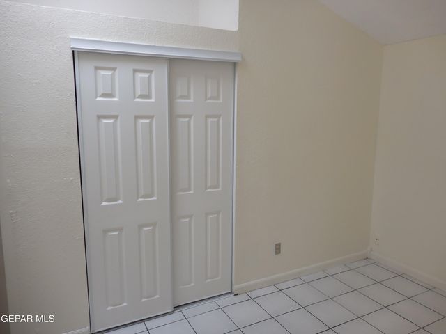 11392 Lake Erie Drive, El Paso, TX 79936