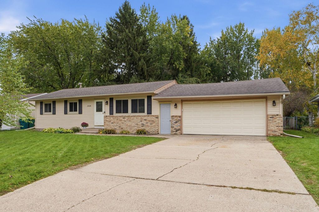 2026 Jade Lane, Eagan, MN 55122 — photo 2